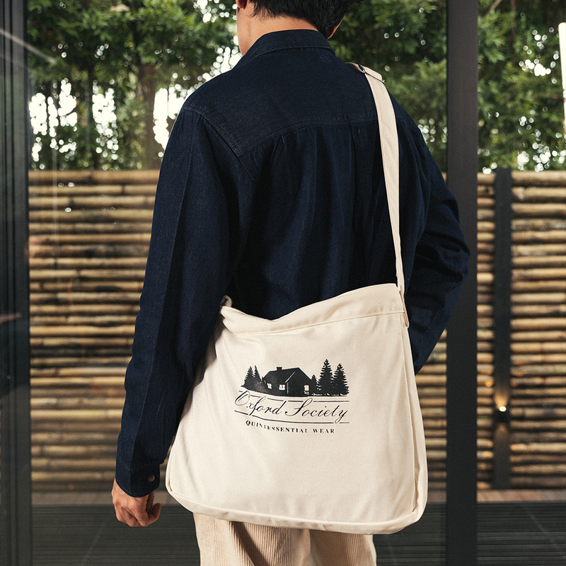 Rushy Messenger Bag White